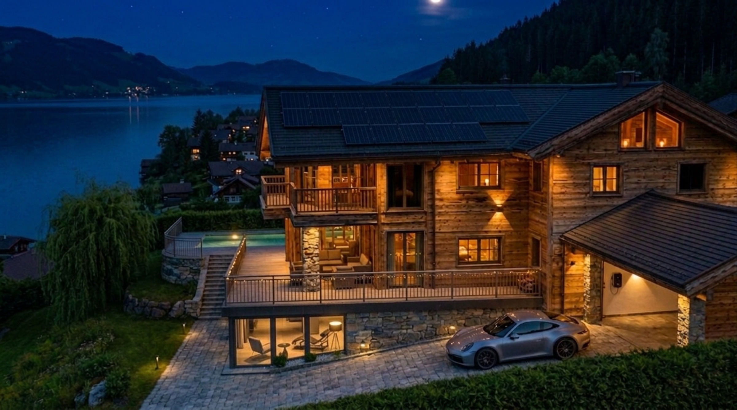 Hangvilla im Chalet-Stil — Ansicht 11